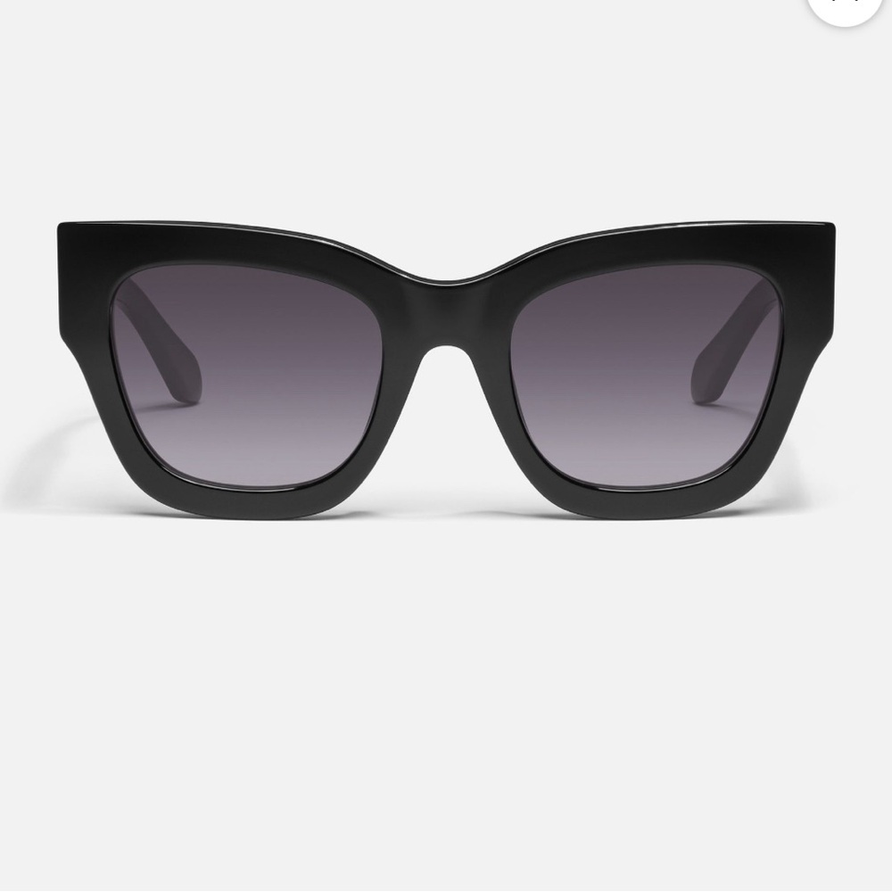 Quay by the way sunglasses black frame new in box